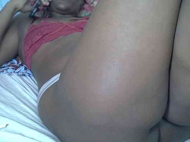 Prettyliz30 webcam