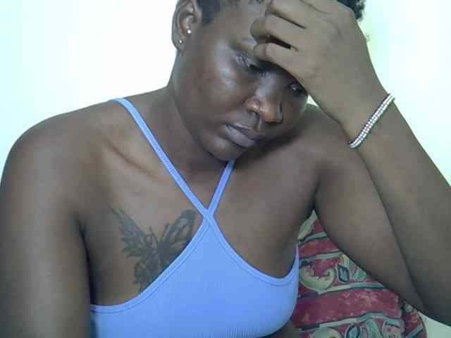 Prettyliz30 webcam