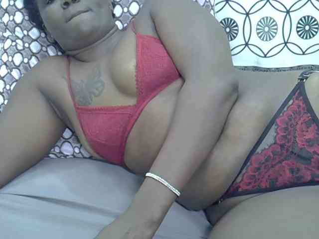 Prettyliz30 webcam