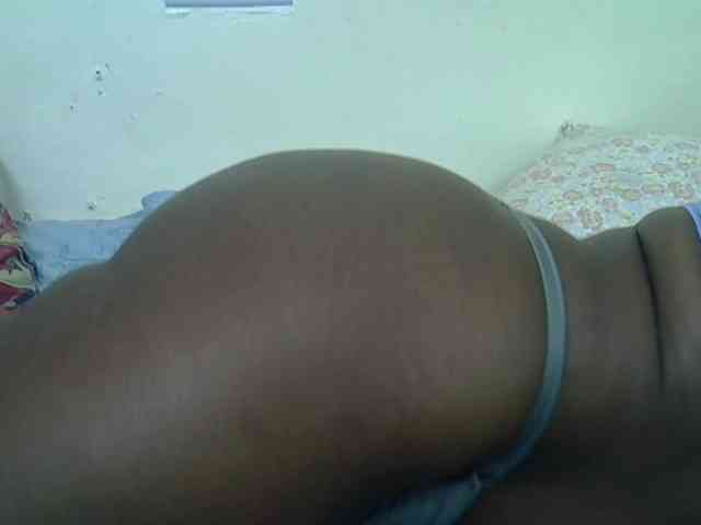 Prettyliz30 webcam