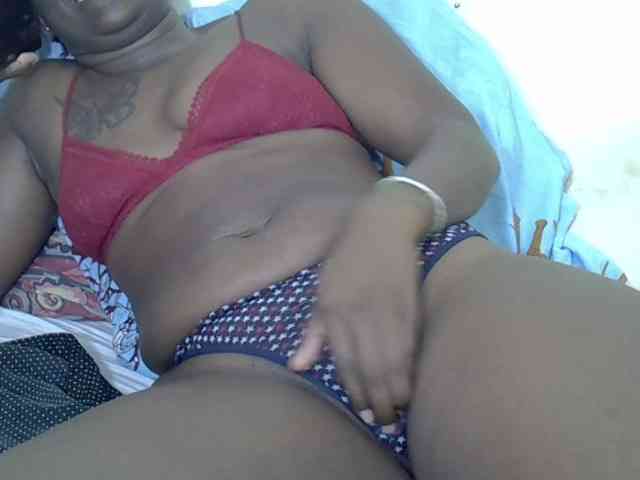 Prettyliz30 webcam