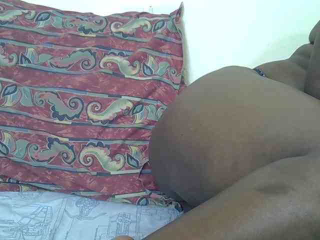 Prettyliz30 webcam