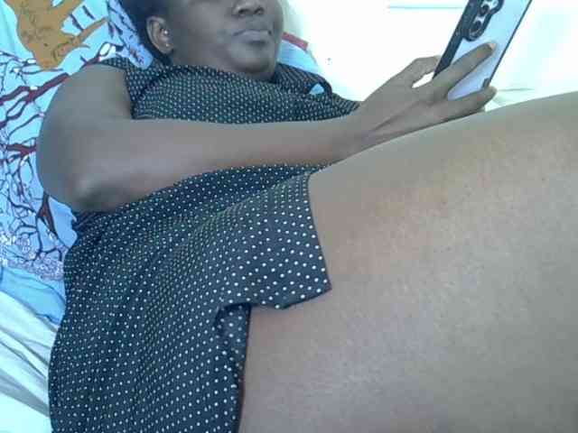 Prettyliz30 webcam