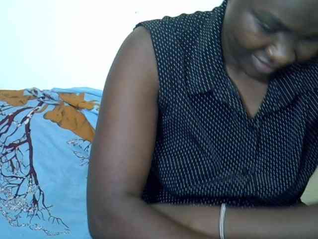 Prettyliz30 webcam