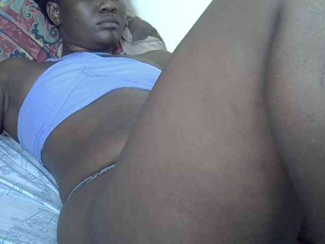 Prettyliz30 webcam