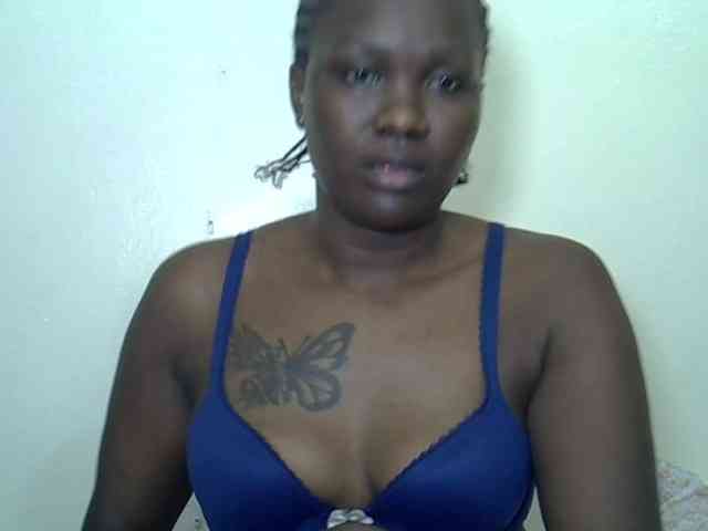 Prettyliz30 webcam