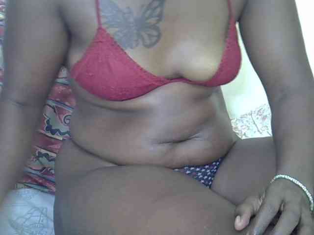 Prettyliz30 webcam
