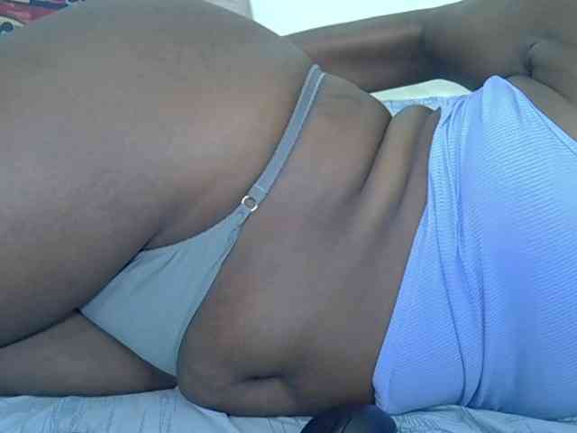 Prettyliz30 webcam