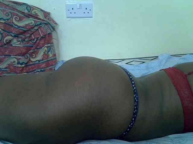 Prettyliz30 webcam
