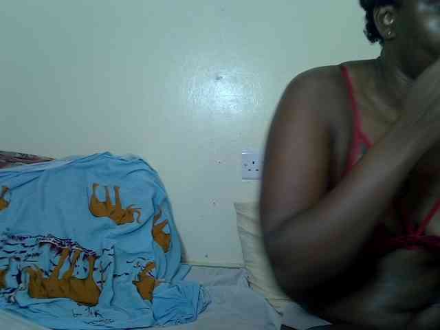 Prettyliz30 webcam
