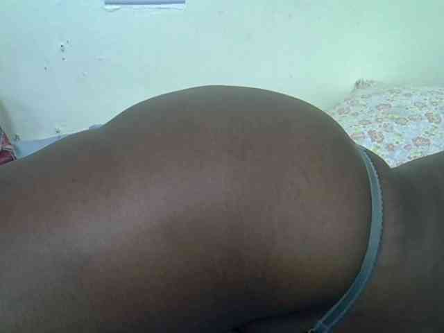 Prettyliz30 webcam