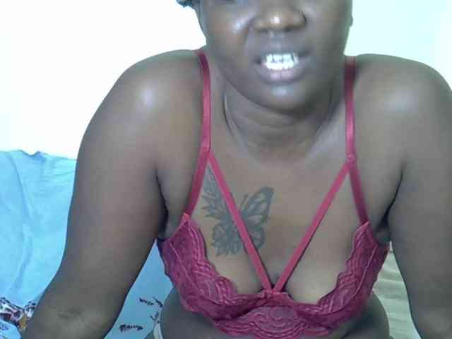 Prettyliz30 webcam