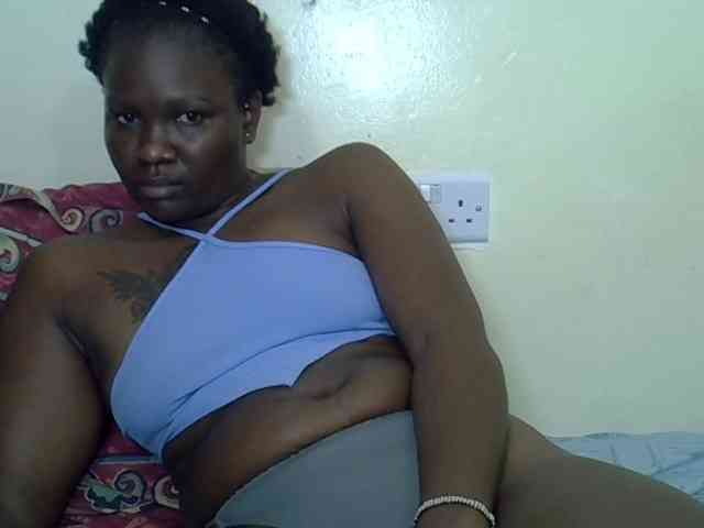 Prettyliz30 webcam