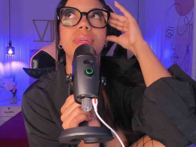 SophiaaHill webcam