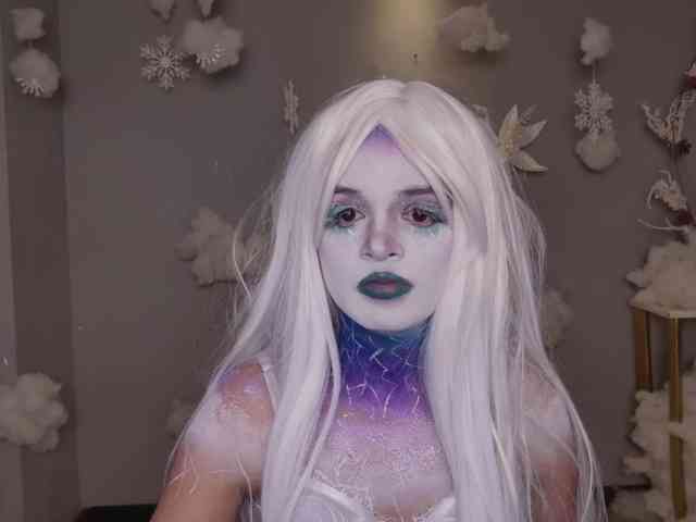 AprilRhodes webcam