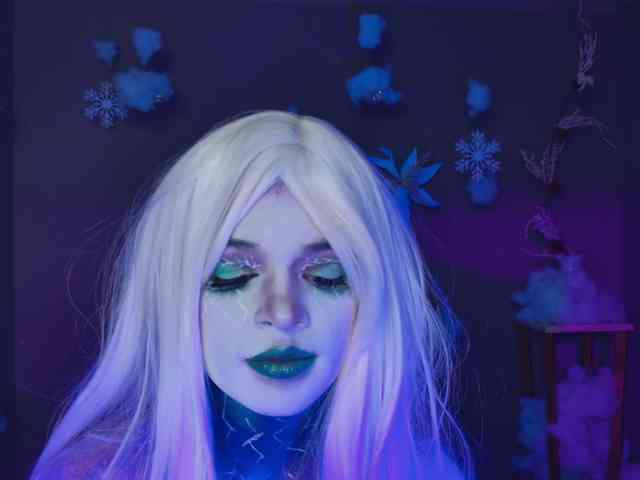AprilRhodes webcam