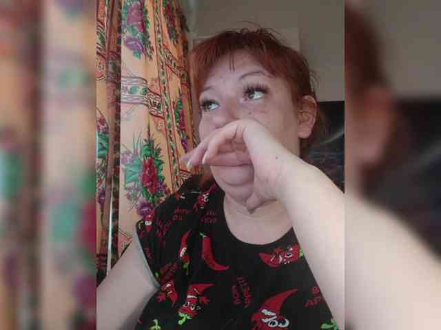 MiaLovely webcam