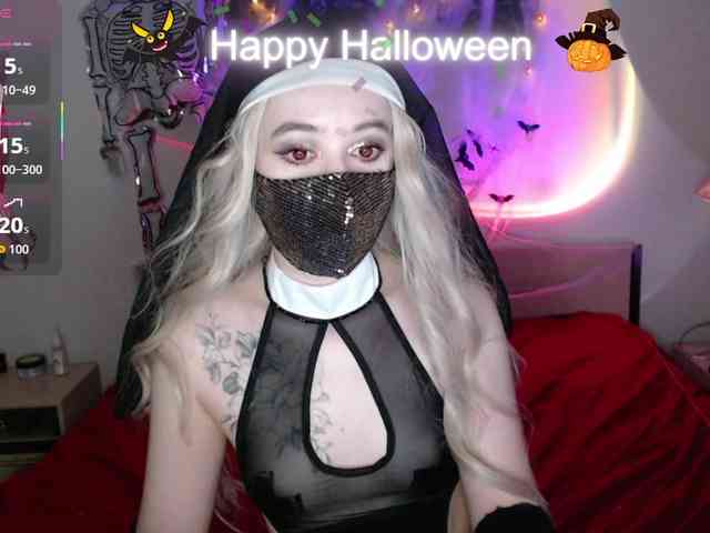 LizkaBlond webcam