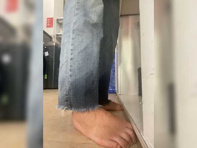 Lovefeetnude-1 webcam