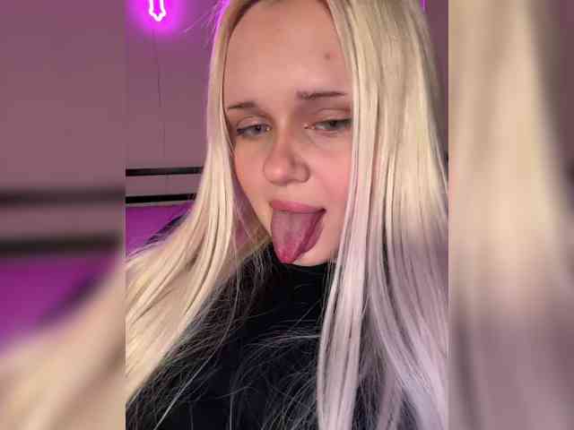 LuxBby webcam