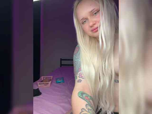 LuxBby webcam