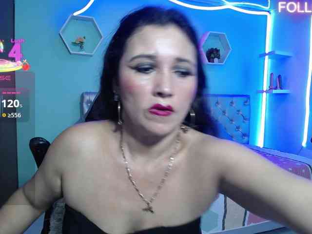 noelia-milf19 webcam