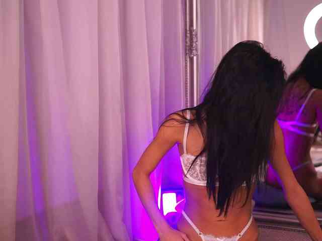 ChloeObril webcam