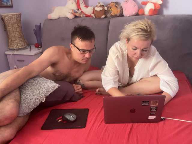 Oksana494 webcam