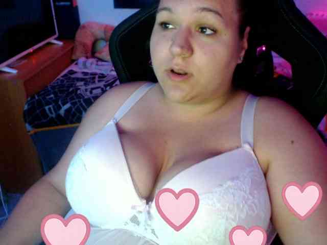 ShyForU