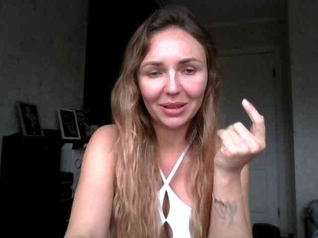 CuteAngelina webcam