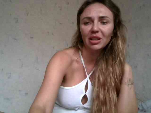 CuteAngelina webcam