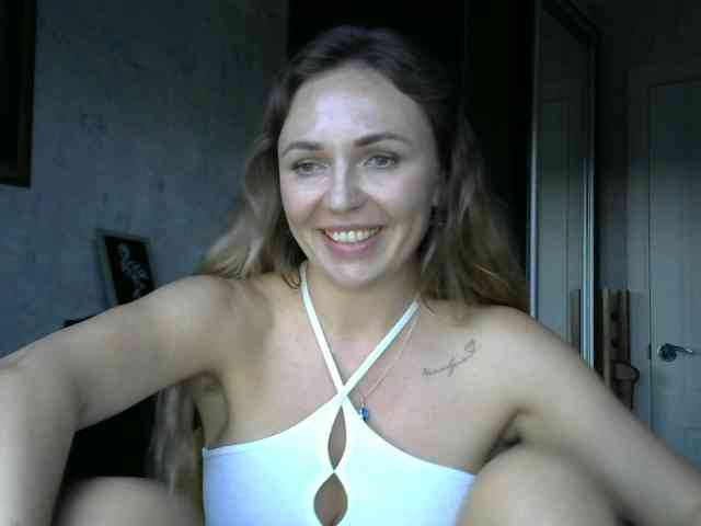CuteAngelina webcam