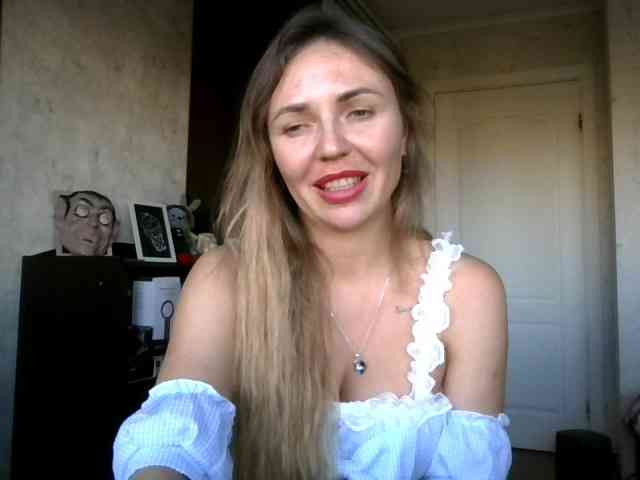 CuteAngelina webcam