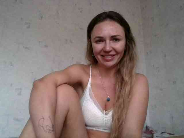 CuteAngelina webcam