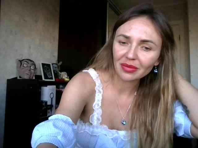 CuteAngelina webcam