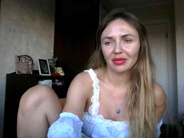 CuteAngelina webcam