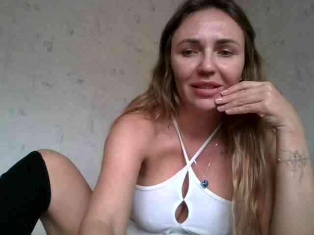 CuteAngelina webcam