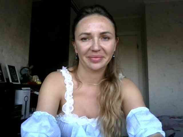CuteAngelina webcam