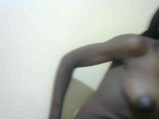 Petitepussie webcam