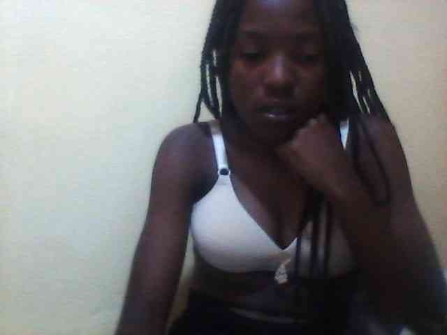 Petitepussie webcam