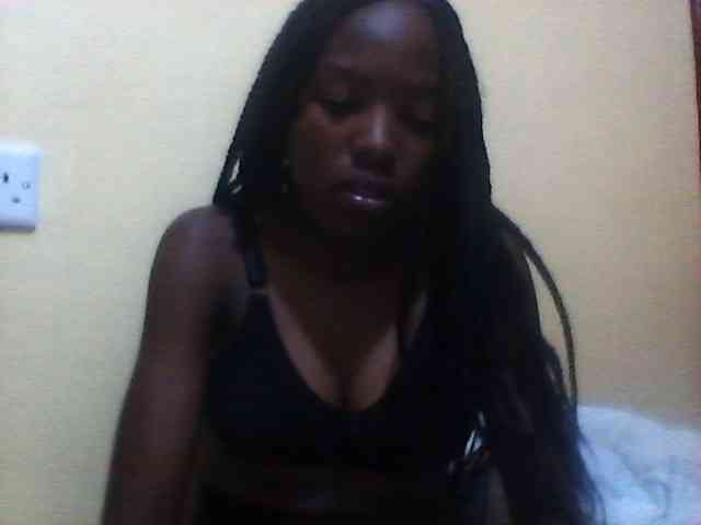 Petitepussie webcam