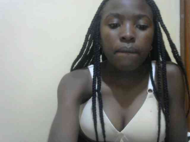Petitepussie webcam