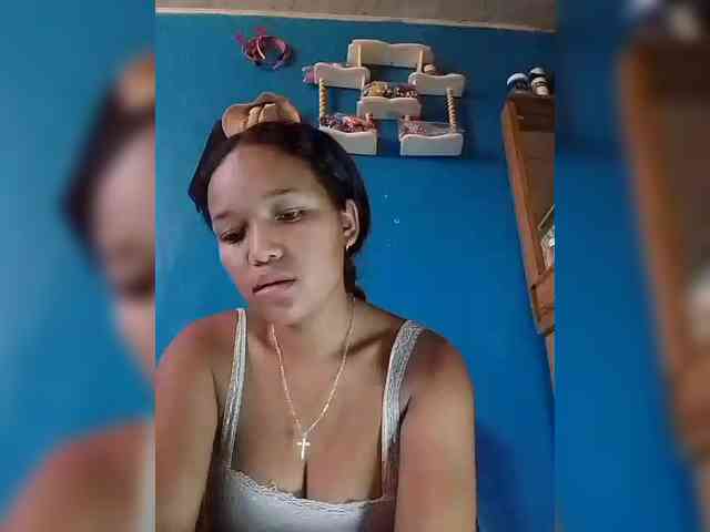 Vaninah webcam