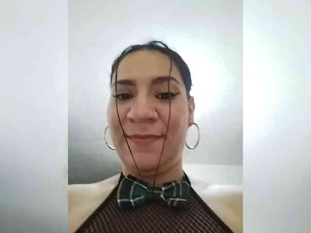 LuanaFranccesca webcam
