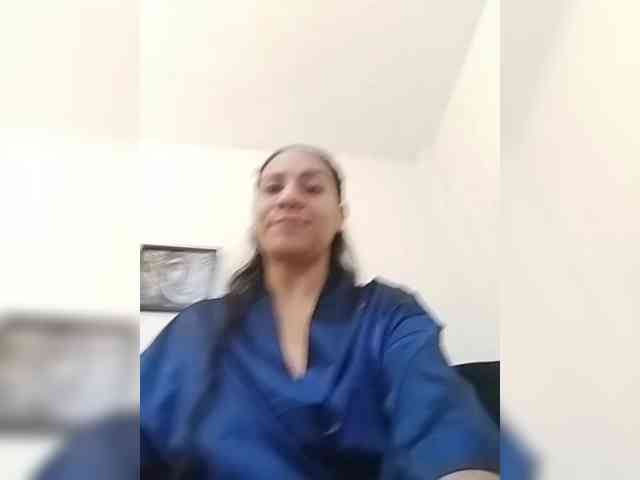 LuanaFranccesca webcam