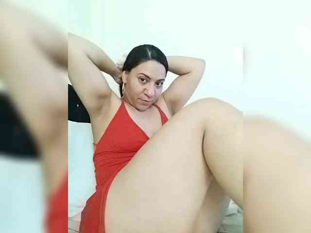 LuanaFranccesca webcam