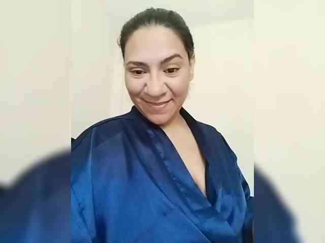 LuanaFranccesca webcam