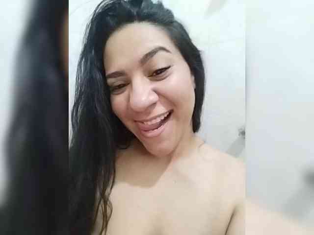 LuanaFranccesca webcam