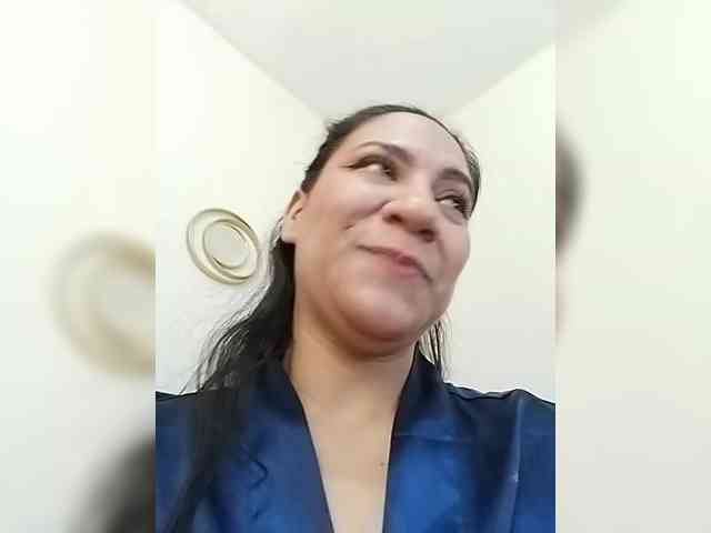 LuanaFranccesca webcam