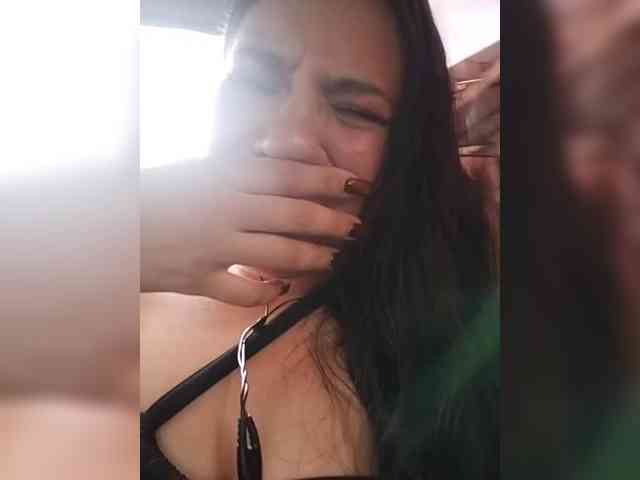 LuanaFranccesca webcam